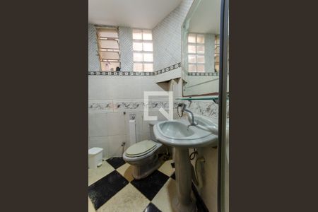 Apartamento para alugar com 100m², 4 quartos e sem vagaBanheiro corr