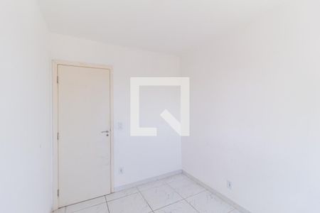 Quarto 1 de apartamento para alugar com 2 quartos, 45m² em Vila da Oportunidade, Carapicuíba