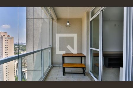 varanda / serviço de kitnet/studio à venda com 1 quarto, 35m² em Real Parque, São Paulo