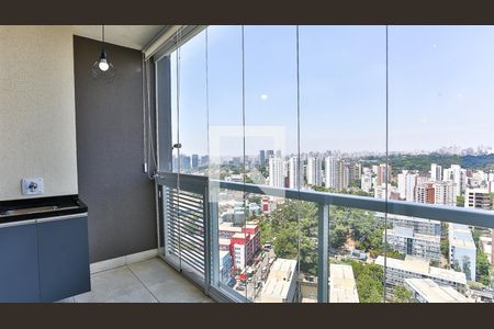 varanda / serviço de kitnet/studio à venda com 1 quarto, 35m² em Real Parque, São Paulo