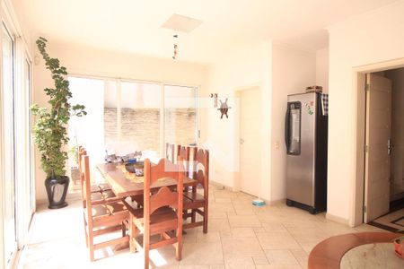 Casa à venda com 480m², 6 quartos e 5 vagasSala de Jantar