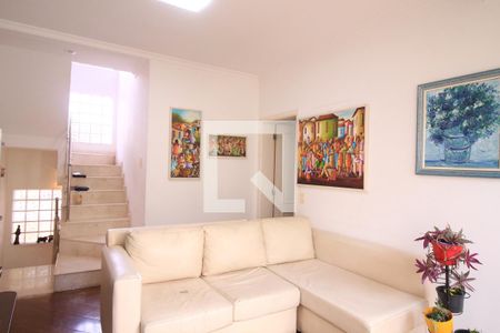 Casa à venda com 480m², 6 quartos e 5 vagasSala de Estar