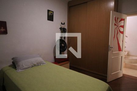 Casa à venda com 480m², 6 quartos e 5 vagasQuarto 4