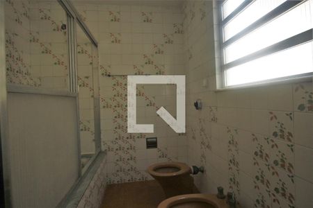 Casa para alugar com 130m², 3 quartos e sem vagaBanheiro da Suíte 1