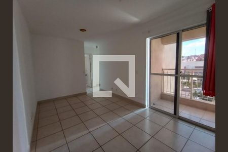 Sala de apartamento à venda com 2 quartos, 60m² em Pompéia, Belo Horizonte