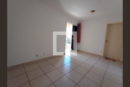 Sala de apartamento à venda com 2 quartos, 60m² em Pompéia, Belo Horizonte
