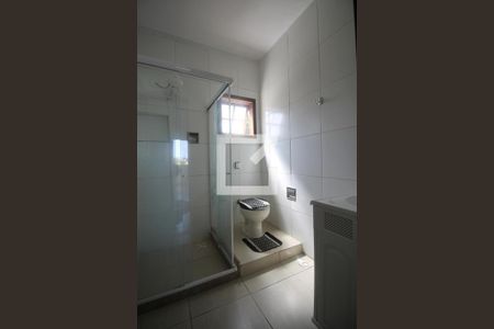 Casa à venda com 220m², 2 quartos e sem vagaBanheiro