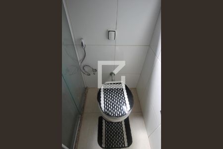 Casa à venda com 220m², 2 quartos e sem vagaBanheiro