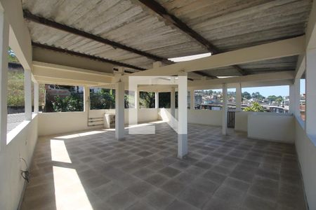 Casa à venda com 220m², 2 quartos e sem vagaÁrea de Serviço