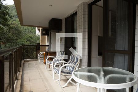 varanda de apartamento à venda com 2 quartos, 110m² em Humaitá, Rio de Janeiro