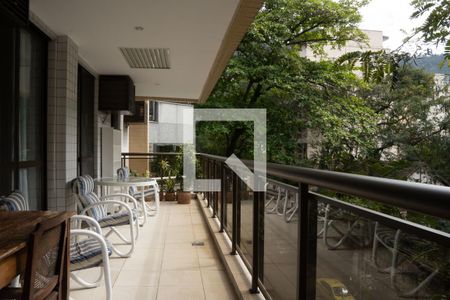 varanda de apartamento à venda com 2 quartos, 110m² em Humaitá, Rio de Janeiro