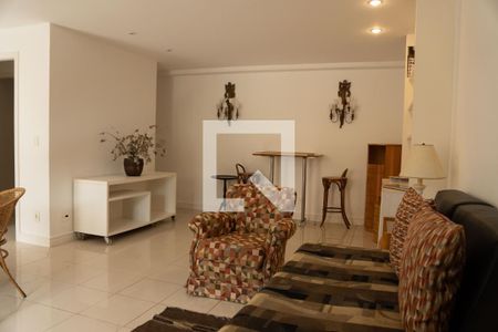 Sala de apartamento à venda com 2 quartos, 110m² em Humaitá, Rio de Janeiro