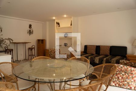 Sala de apartamento à venda com 2 quartos, 110m² em Humaitá, Rio de Janeiro