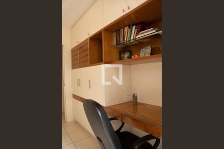 Suíte de apartamento à venda com 2 quartos, 110m² em Humaitá, Rio de Janeiro