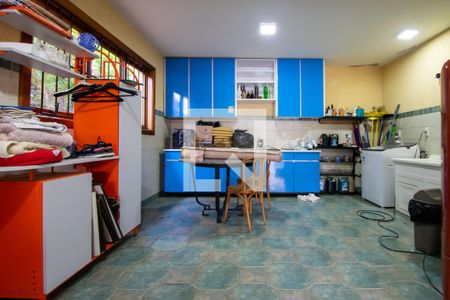 Casa de condomínio à venda com 389m², 3 quartos e 3 vagasÁrea de Serviço