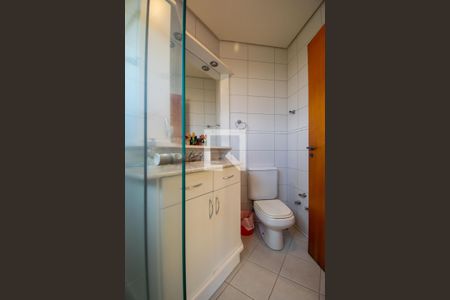 Casa de condomínio à venda com 389m², 3 quartos e 3 vagasBanheiro da Suíte 2