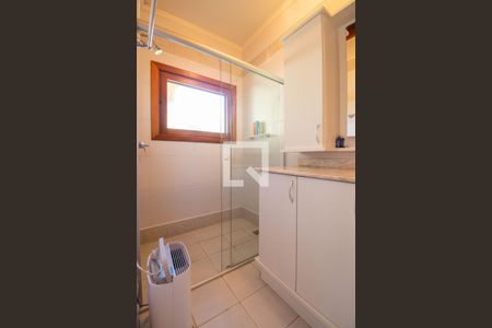 Casa de condomínio à venda com 389m², 3 quartos e 3 vagasBanheiro da Suíte 1