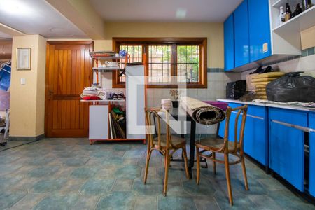 Casa de condomínio à venda com 389m², 3 quartos e 3 vagasÁrea de Serviço