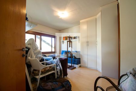 Casa de condomínio à venda com 389m², 3 quartos e 3 vagasSuíte 2