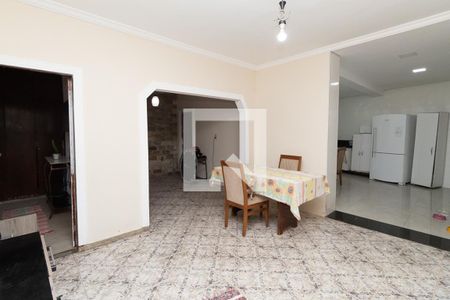 Sala 2 de casa à venda com 5 quartos, 208m² em Planalto, Belo Horizonte