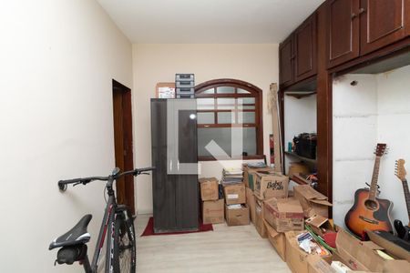 Casa à venda com 208m², 5 quartos e 2 vagasQuarto 3