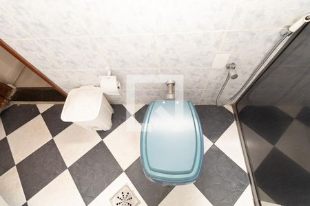 Casa à venda com 208m², 5 quartos e 2 vagasBanheiro da Suíte