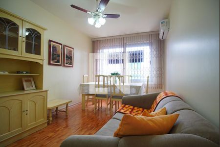 Sala de apartamento à venda com 3 quartos, 87m² em Rio Branco, Porto Alegre