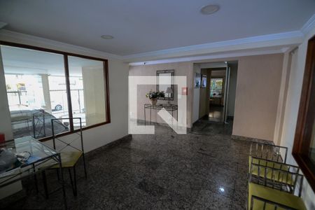 Apartamento para alugar com 140m², 3 quartos e 2 vagas Apartamento para alugar com 140m², 3 quartos e 2 vagasPortaria