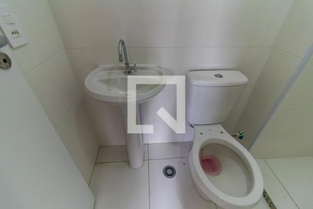 Apartamento para alugar com 40m², 2 quartos e sem vaga Apartamento para alugar com 40m², 2 quartos e sem vagaBanheiro