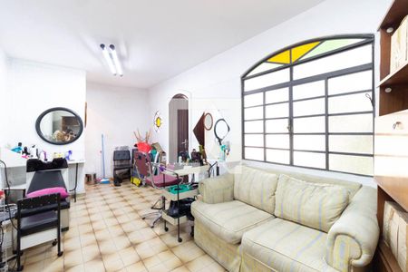 Casa à venda com 225m², 5 quartos e 3 vagas Casa à venda com 225m², 5 quartos e 3 vagasSuíte edícula