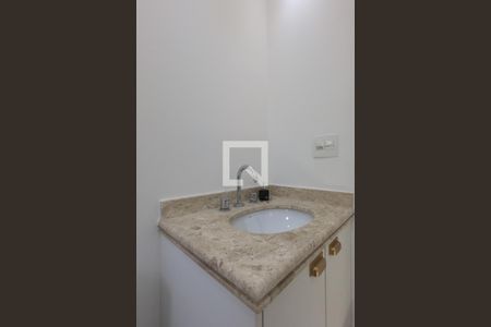 Apartamento à venda com 91m², 2 quartos e 2 vagasBanheiro da Suíte 2