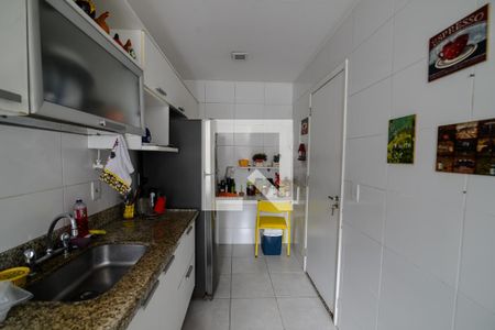 Apartamento à venda com 100m², 3 quartos e 1 vagaCozinha e Área de Serviço