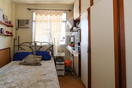 Apartamento à venda com 94m², 2 quartos e 1 vagaQuarto 