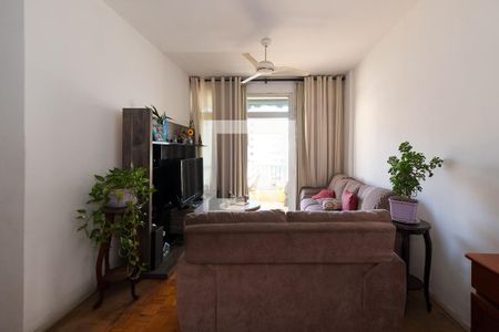 Apartamento à venda com 94m², 2 quartos e 1 vagaSala de TV