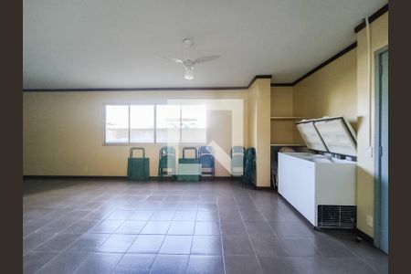 Apartamento à venda com 94m², 2 quartos e 1 vagaÁrea comum - Salão de festas