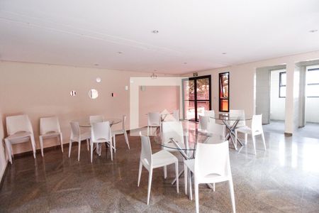 Apartamento à venda com 67m², 3 quartos e 1 vagaSalão de festas