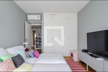 Apartamento para alugar com 180m², 3 quartos e 1 vaga Apartamento para alugar com 180m², 3 quartos e 1 vagaQuarto 2