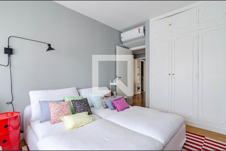 Apartamento para alugar com 180m², 3 quartos e 1 vaga Apartamento para alugar com 180m², 3 quartos e 1 vagaQuarto 2