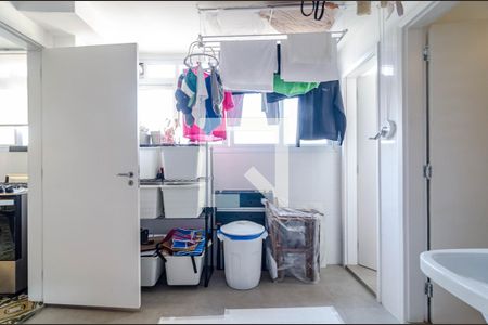 Apartamento para alugar com 180m², 3 quartos e 1 vaga Apartamento para alugar com 180m², 3 quartos e 1 vagaÁrea de serviço