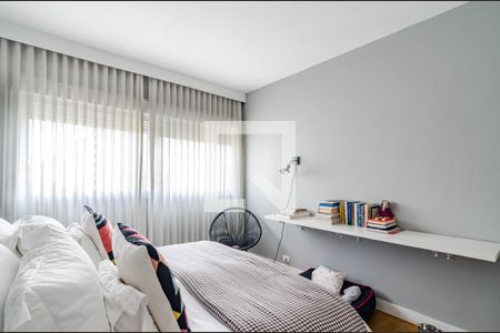 Apartamento para alugar com 180m², 3 quartos e 1 vaga Apartamento para alugar com 180m², 3 quartos e 1 vagaSuíte