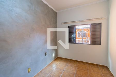 Casa para alugar com 228m², 4 quartos e 4 vagas Casa para alugar com 228m², 4 quartos e 4 vagasQuarto 2