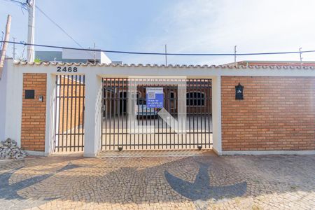 Fachada de casa para alugar com 4 quartos, 228m² em Vila Georgina, Campinas