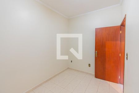 Casa para alugar com 228m², 4 quartos e 4 vagas Casa para alugar com 228m², 4 quartos e 4 vagasQuarto 3