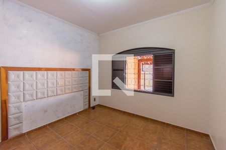 Casa para alugar com 228m², 4 quartos e 4 vagas Casa para alugar com 228m², 4 quartos e 4 vagasQuarto 1