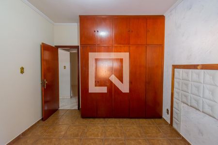 Quarto 1 - Armários de casa para alugar com 4 quartos, 228m² em Vila Georgina, Campinas