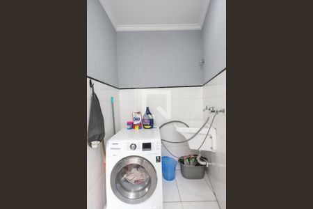 Casa à venda com 150m², 3 quartos e 4 vagasLavanderia