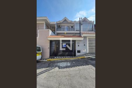 Casa à venda com 150m², 3 quartos e 4 vagasFachada