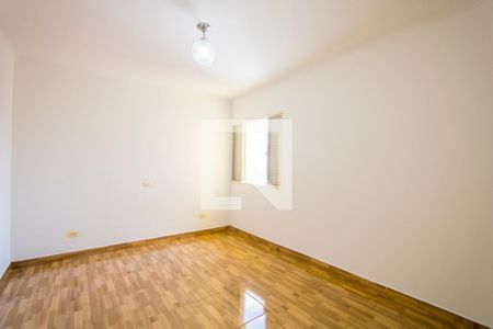 Casa para alugar com 180m², 3 quartos e 2 vagas Casa para alugar com 180m², 3 quartos e 2 vagasQuarto 2
