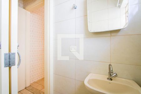 Lavabo de casa para alugar com 3 quartos, 180m² em Vila Scarpelli, Santo André