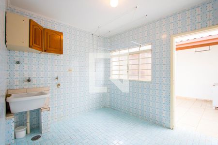 Casa para alugar com 180m², 3 quartos e 2 vagas Casa para alugar com 180m², 3 quartos e 2 vagasÁrea de serviço